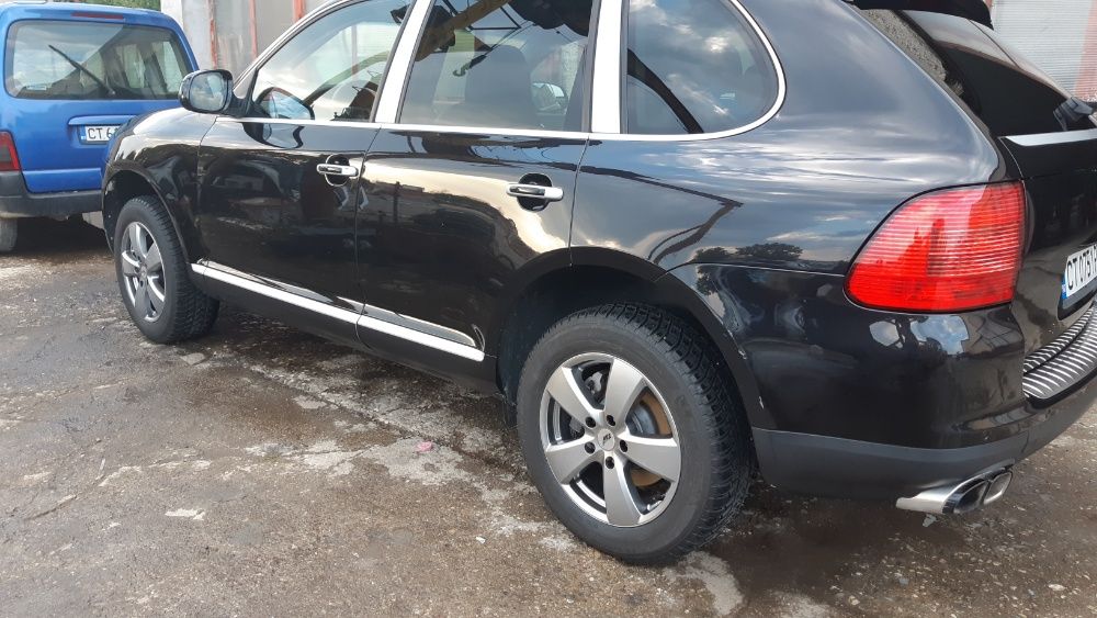 Гуми и джанти 5х130 за cayenne touareg Q7 порше кайен туарег 235 60 18