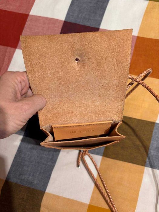 Кожена чантичка за телефон Lapaporter