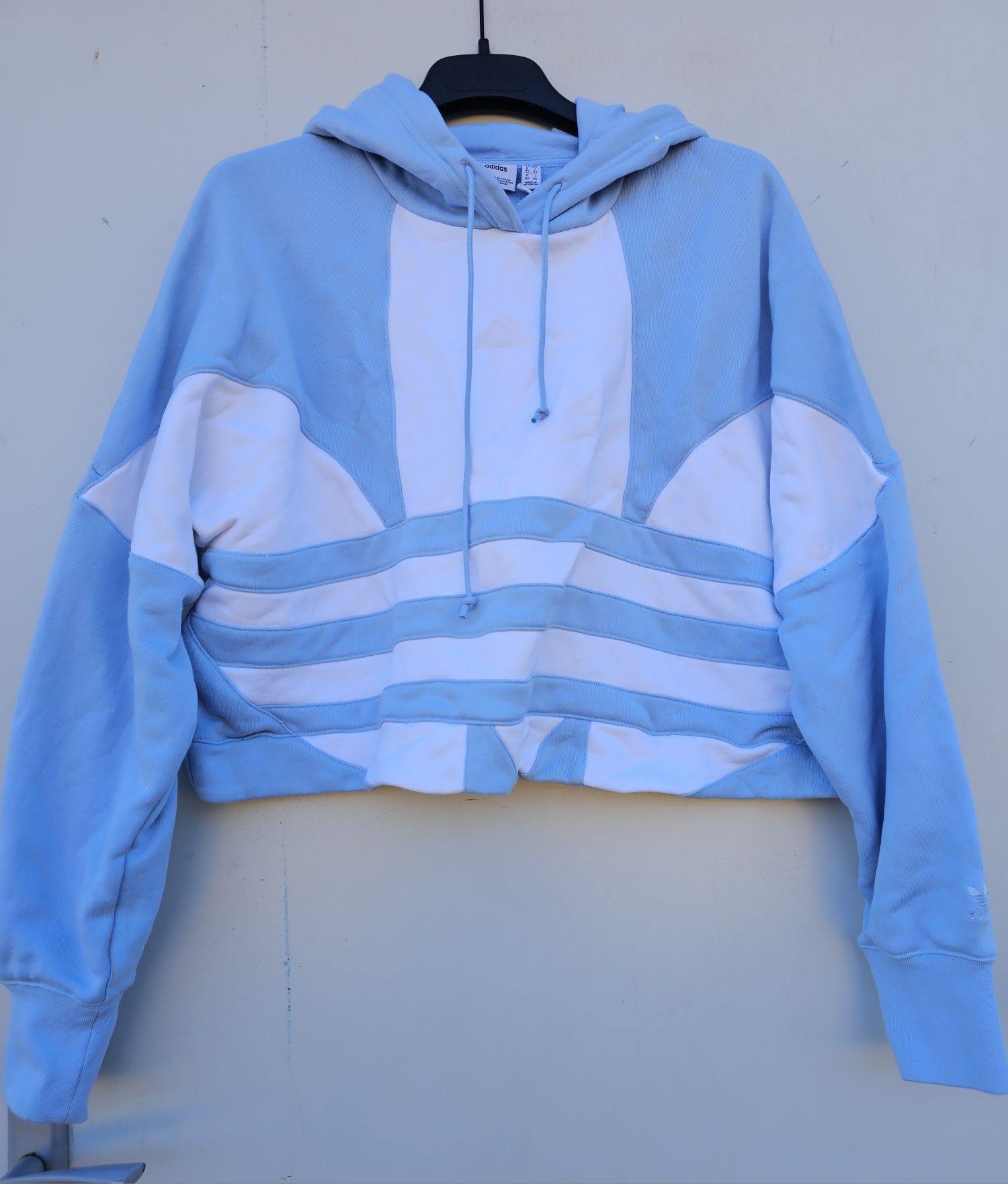 Adidas оригинално дамско hoodie M/Л размер