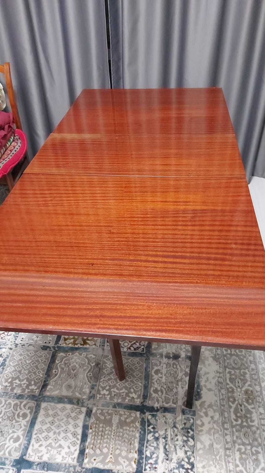 Продам раковину оранжевого цвета,  продам стол тумбу цена 9500 тенге