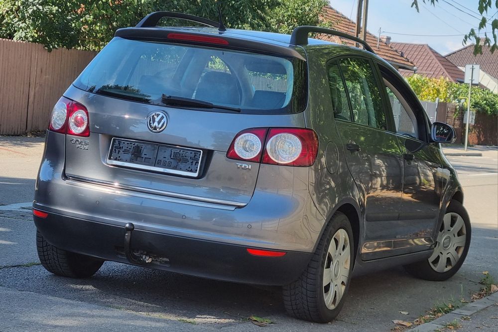 VW GOLF PLUS-AUTOMAT-1.9 TDI-fabr. 2009-229,000 km-Merita vazuta !