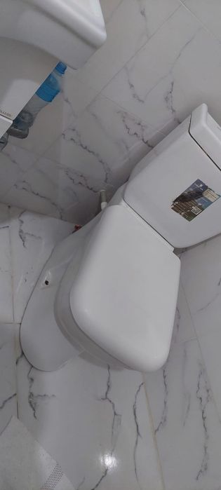 Продается унитаз