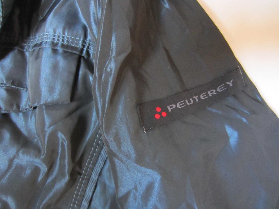 Geaca dama Peuterey, masura XXL, ploaie si vant, stare f.buna