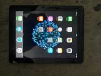 iPad 2  малко е счупен екрана но пак работи