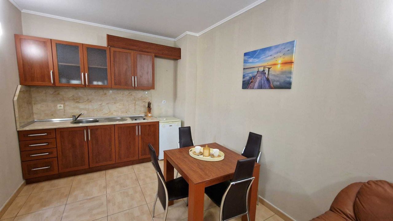 Продава се Двустаен апартамент в к.к. Слънчев бряг - 72 кв.м за 1014 €/кв.м - Снимка #5