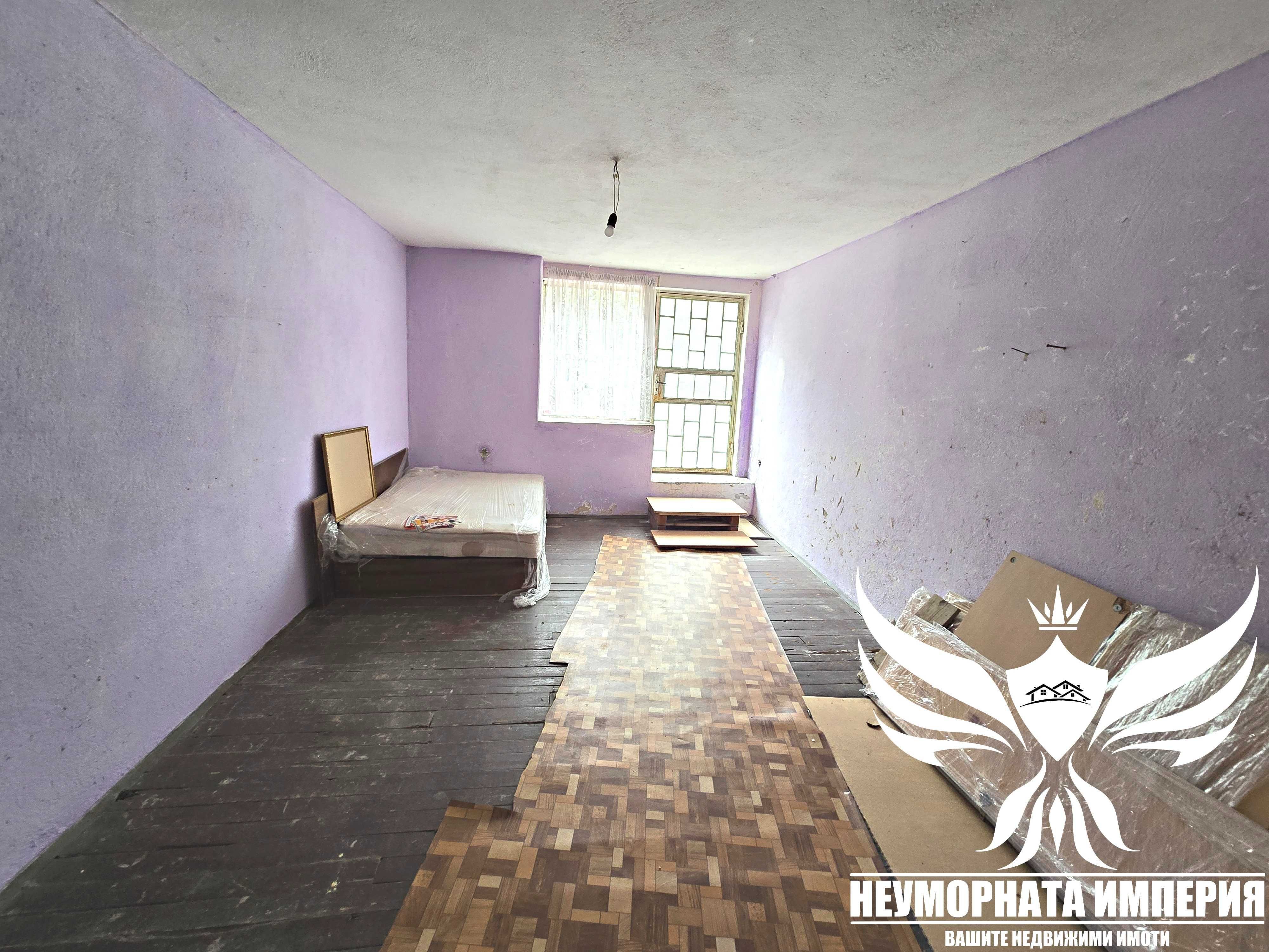 Продавам многостаен 134кв.м. в гр.Асеновград зад болницата
