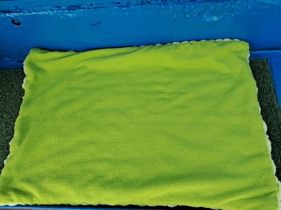 Продам лежанку для животных