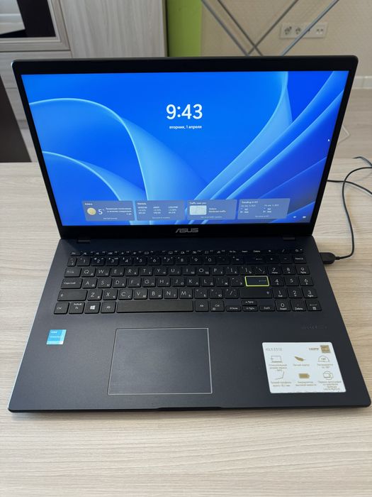 Продам ноутбук Asus E510