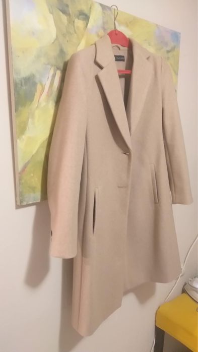 Палто ZARA ново без етикет