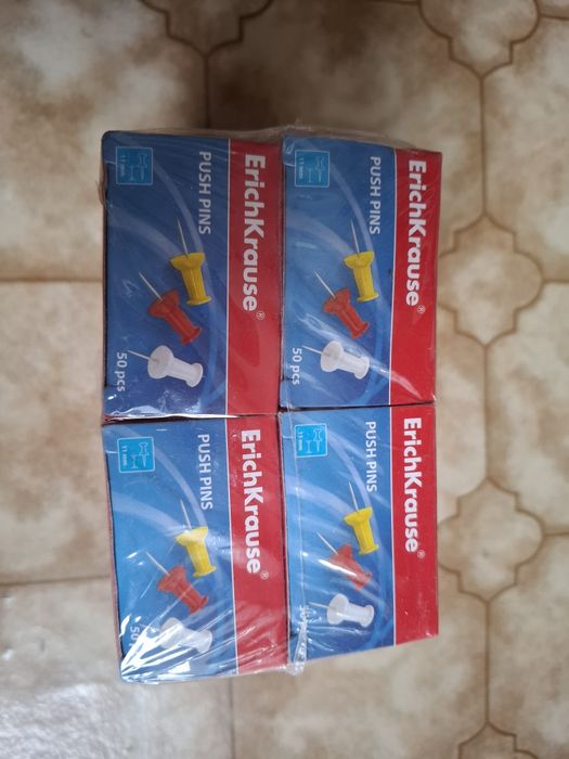 Продам кнопки новые