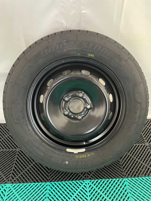 2 jante cu anvelope noi vara 205 65 r16c Renault Trafic Vivaro 2014+