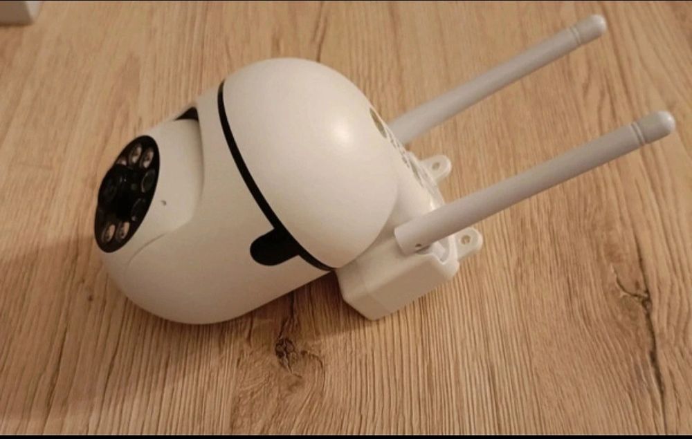 Cameră supraveghere wireless