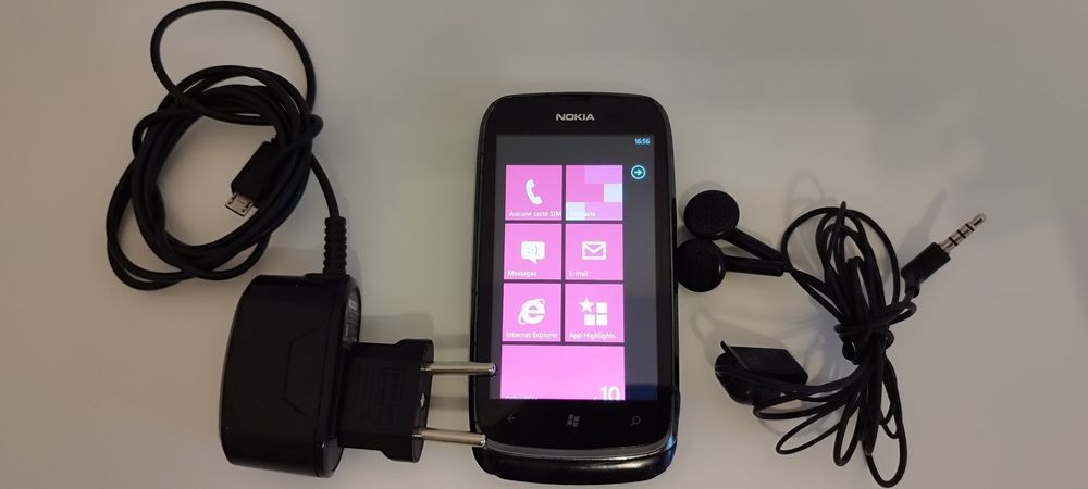 Nokia 610, 3G in condiții foarte bune