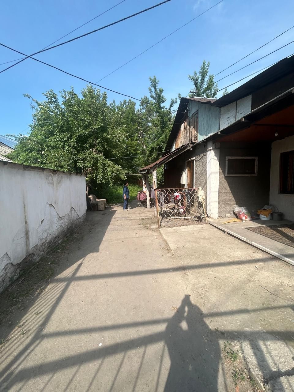 Продам дом вдоль трассы