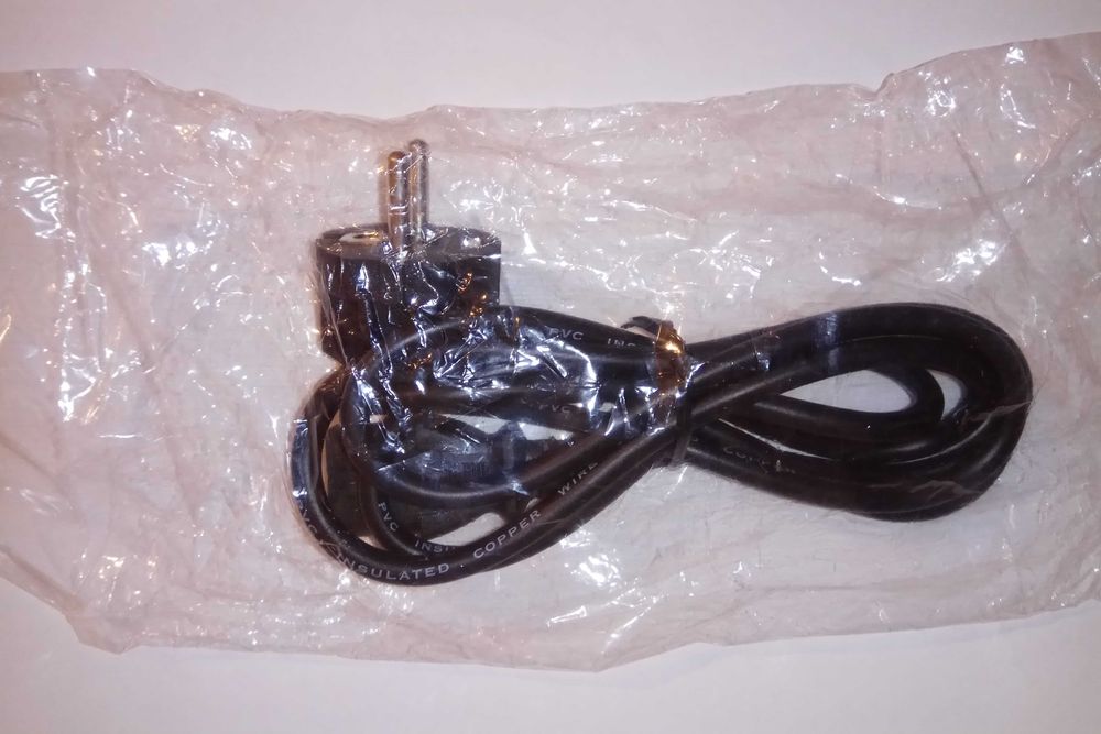 Cablu alimentare PC/Monitor C13. Nou.