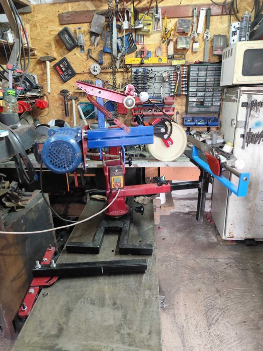 Slefuitor cu banda (belt grinder)