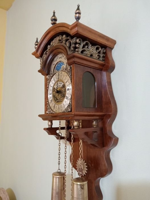 Ceas de perete cu pendul model olandez
