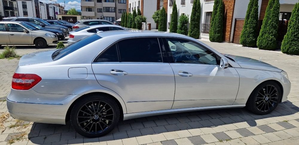 Mercedes-Benz E-Class W212 Avangarde • 2.2 CDI • Automat 7G-Tronic • 2