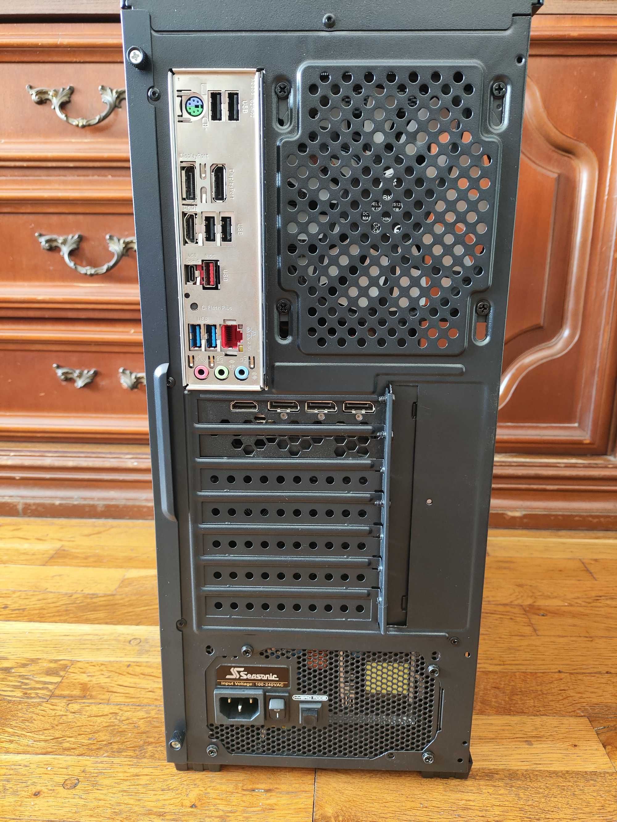 Gaming PC с Ryzen 7 7700/ RTX 3080 10GB/ 32GB DDR5/ 512GB NVMe/ 850W