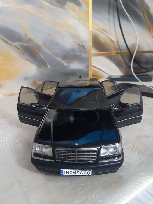 Mercedes - Benz 600s model 1 : 18
