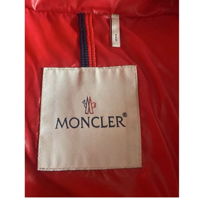 Moncler Red Maya