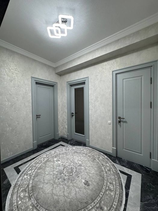 Квартира сотилад Нурафшон 2/3/10 Ж/К Muslim House Мебель + Техника