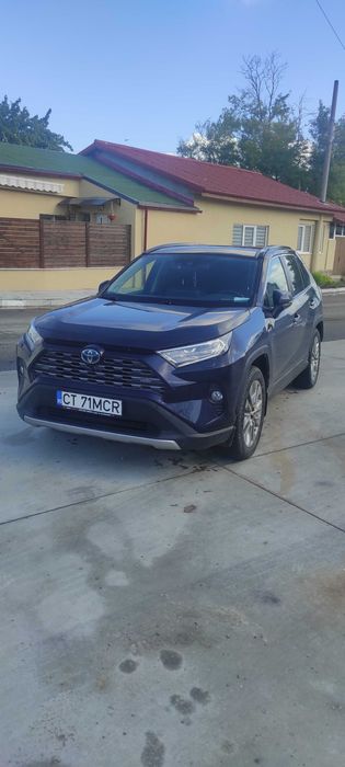 Toyota RAV4  2.5 hibrid,4x4 LUXURY. PREMIUM