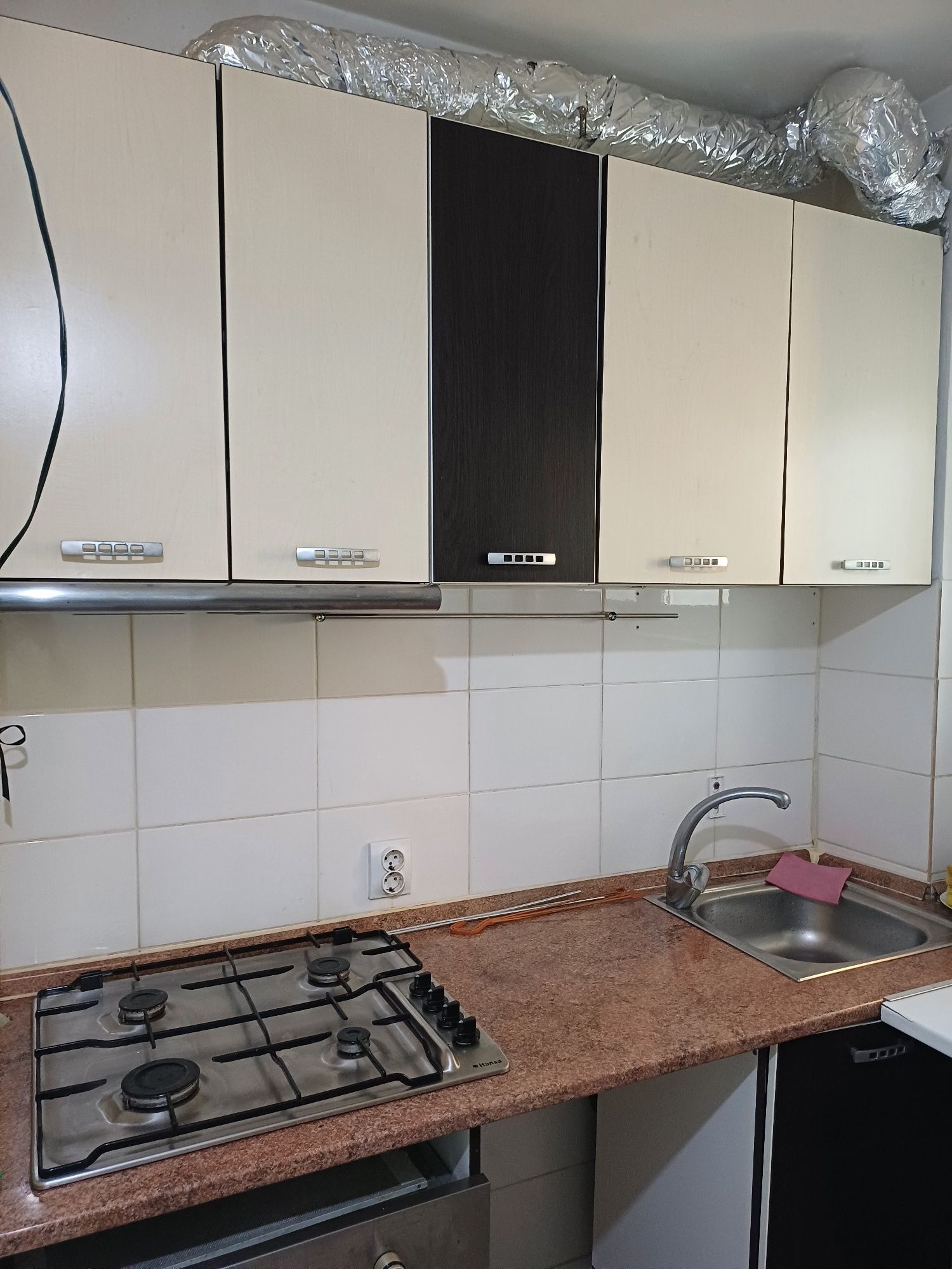 Ofer spre închiriere apartament cu doua camere în Botoșani zona Primăv