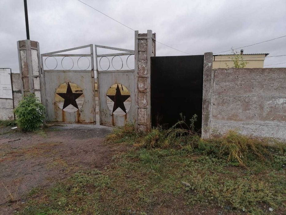 Продам склад базу, торг, хранилище с пристройкой