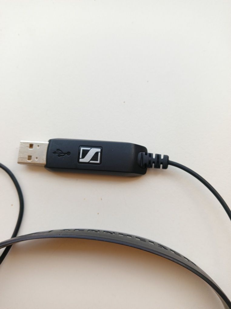 Слушалки с микрофон Sennheiser - PC 8 USB