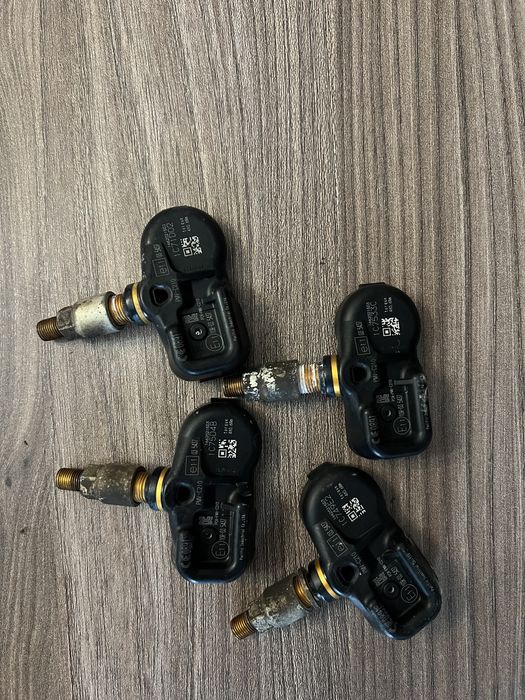 Датчици за налягане в гумите Toyota/Lexus