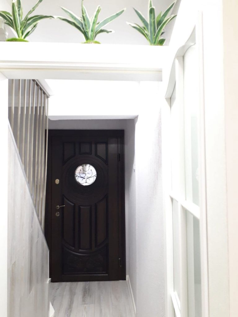 Продава се Двустаен апартамент в Варна, Погреби - 89 кв.м за 2461 €/кв.м - Снимка #5