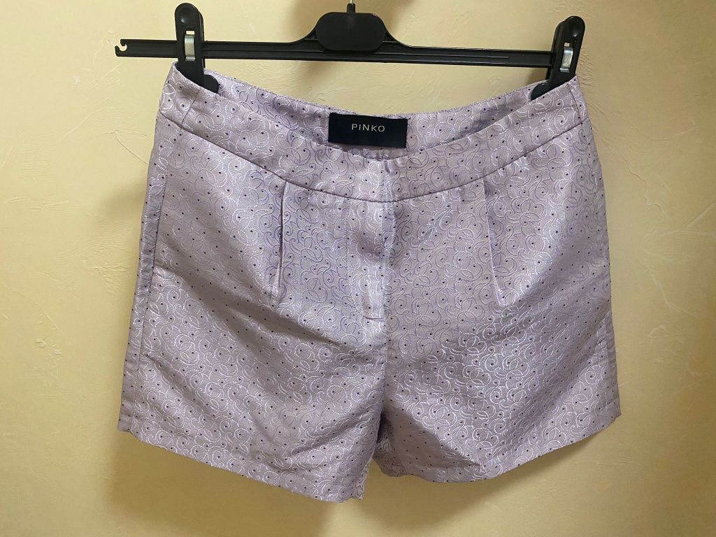 Дамски къси панталонки Pinko
