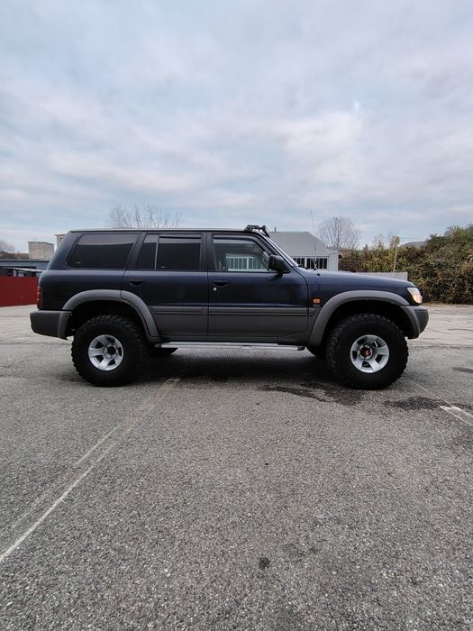 De vânzare Nissan Patrol y61 3.0 autoturism 7 locuri!