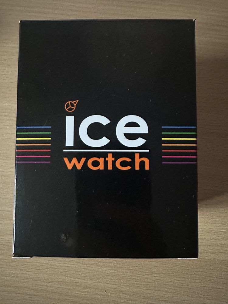 Часовник Ice watch