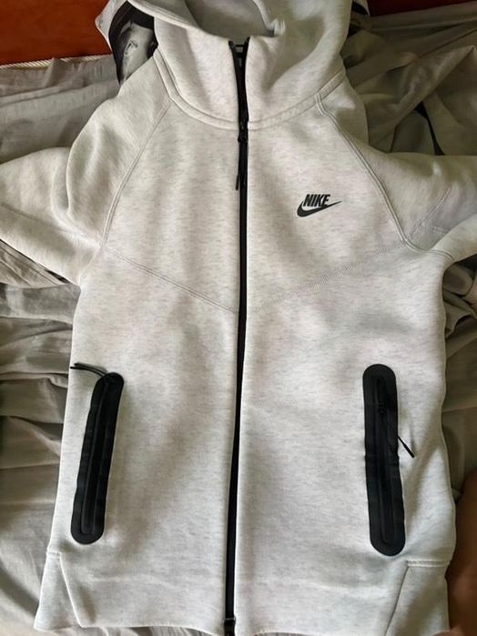 Nike tech fleece