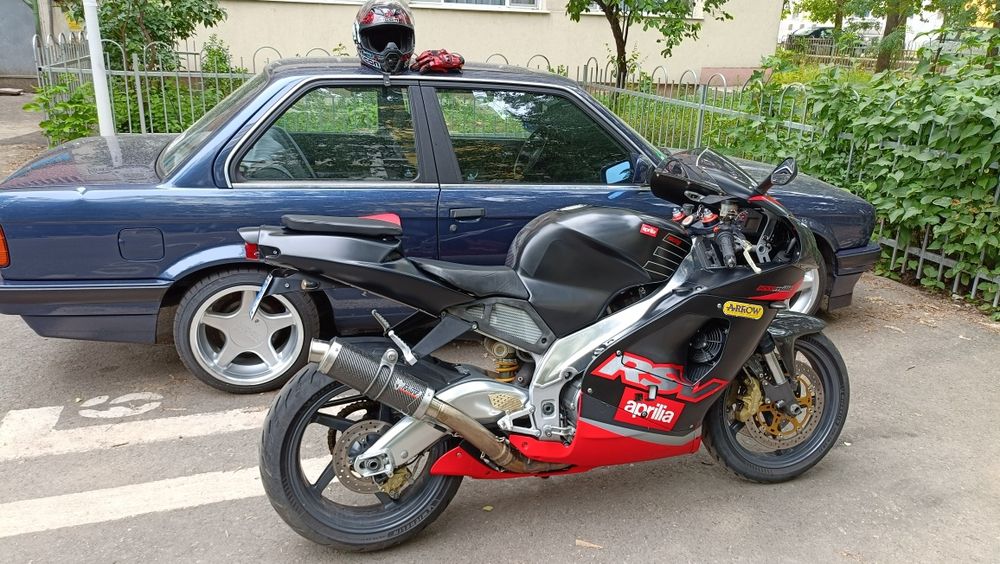 Aprilia rsv mille preț fix schimb cu scuter sau auto