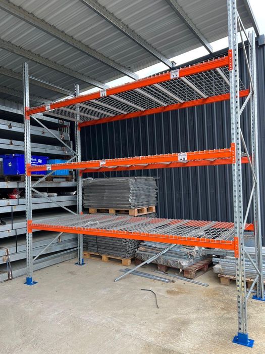 Rafturi metalice super pret