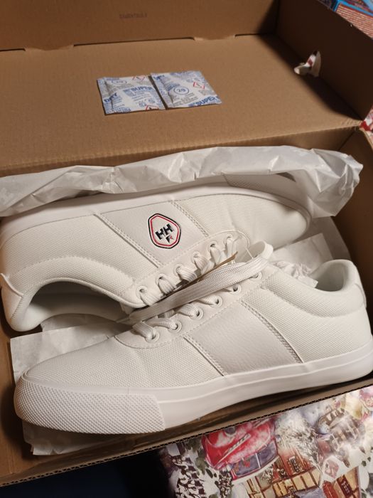 Мъжки маратонки Хели Хенсън!!!