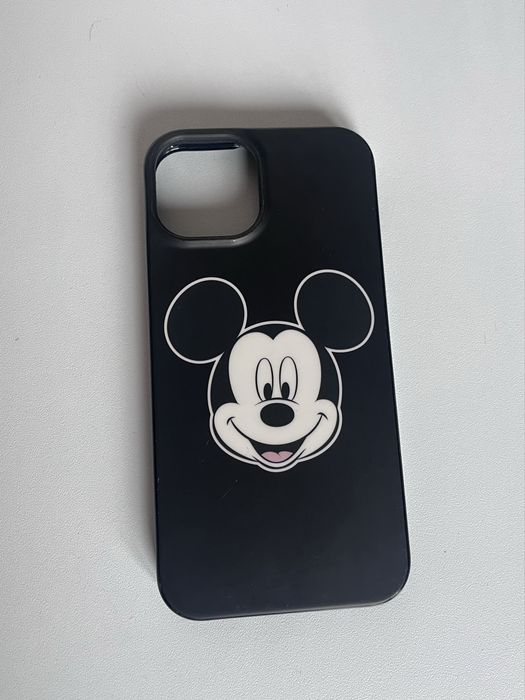 Калъфи за iPhone 13