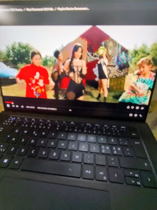 Dell Gaming Precision 5550 i7 10th