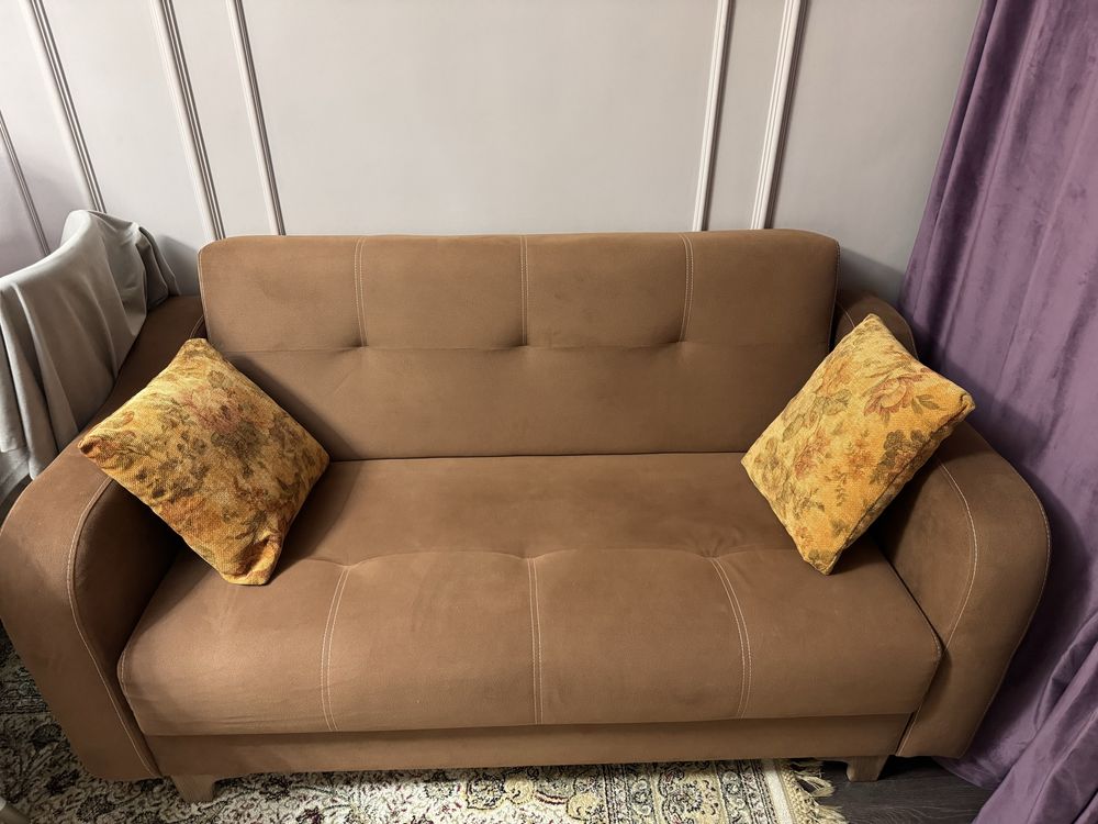 Продам диван раскладной ( в идеале )