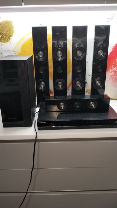 Домашний кинотеатр Samsung.