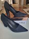Pantofi de vanzare