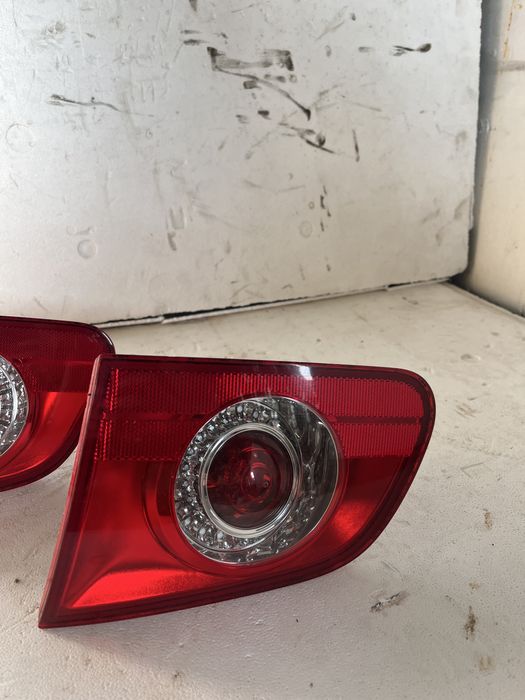 Tripla stanga dreapta haion VW Passat B6 3C9945093A 2005-2010