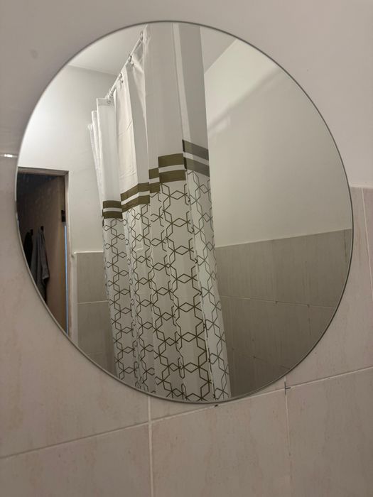 Продам зеркало в идеальном состоянии