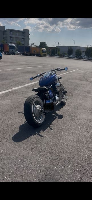 Bobber Suzuki VL800 2013