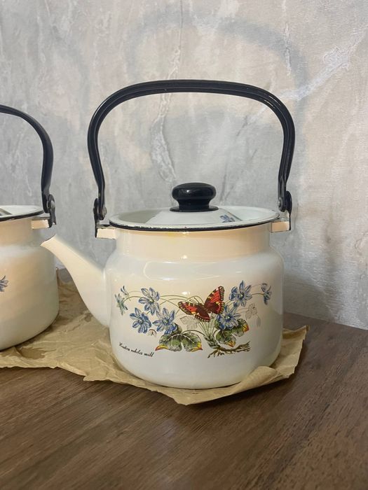 Choyne savatiski 2.5 litir yengi 2 ta .