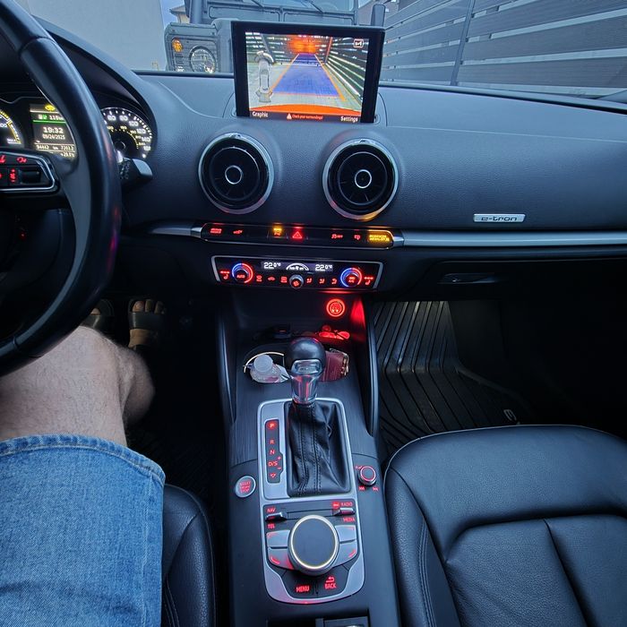 Audi A3 hybrid 204 cp PHEV