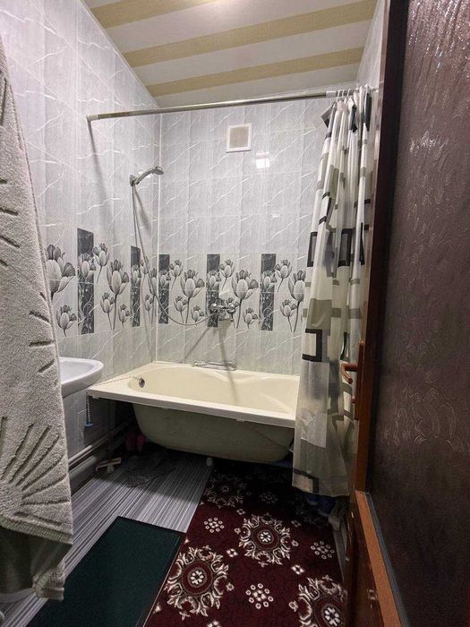 Продаётся 2х комн квартира на 2 этаже Ор Моника перекрёсток